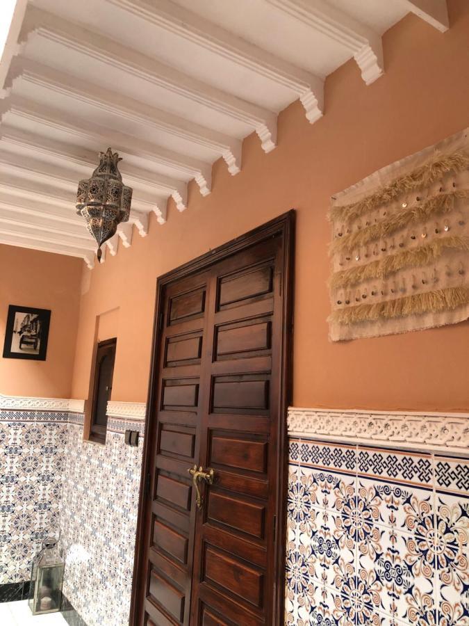 Riad Ramona Lqariya Seyaheya Marrakesh Buitenkant foto