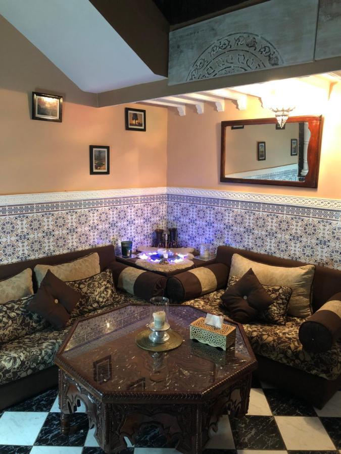 Riad Ramona Lqariya Seyaheya Marrakesh Buitenkant foto