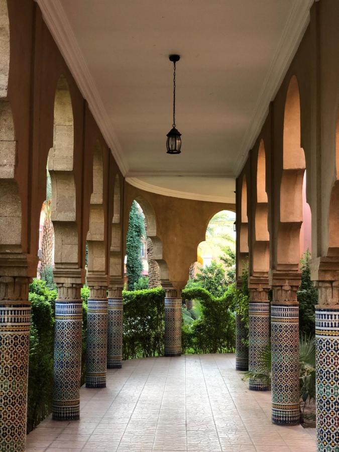 Riad Ramona Lqariya Seyaheya Marrakesh Buitenkant foto