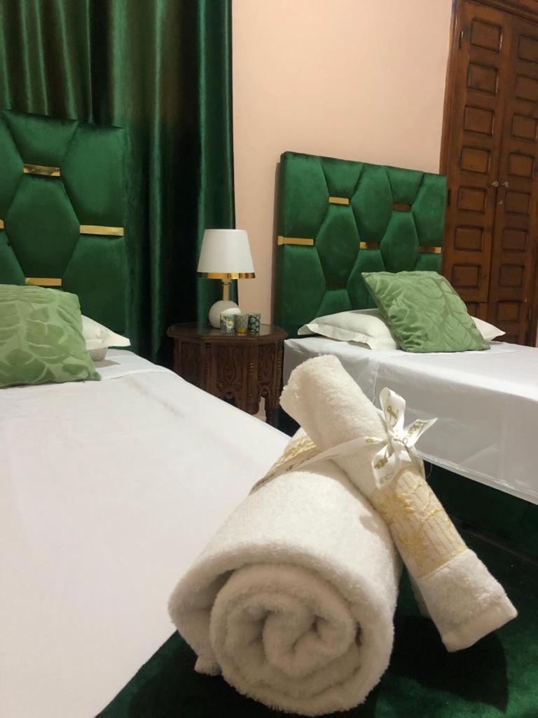 Riad Ramona Lqariya Seyaheya Marrakesh Kamer foto